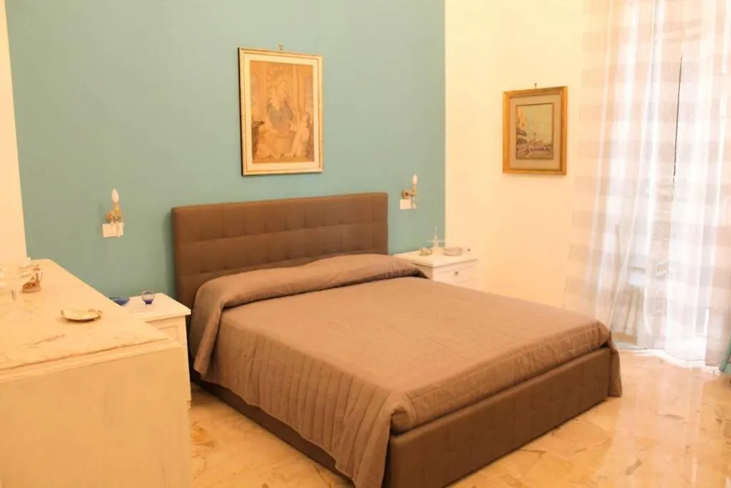 A Casa Di Enza B&B Palermo 0*,  Italia